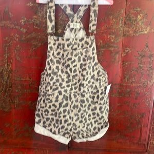NWT Free People leopard print short overalls